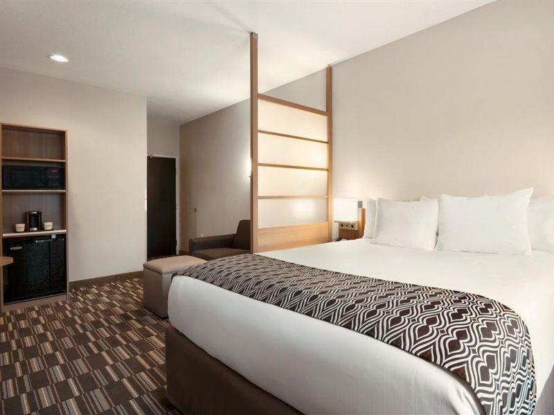 Microtel Inn & Suites By Wyndham Lynchburg Eksteriør billede